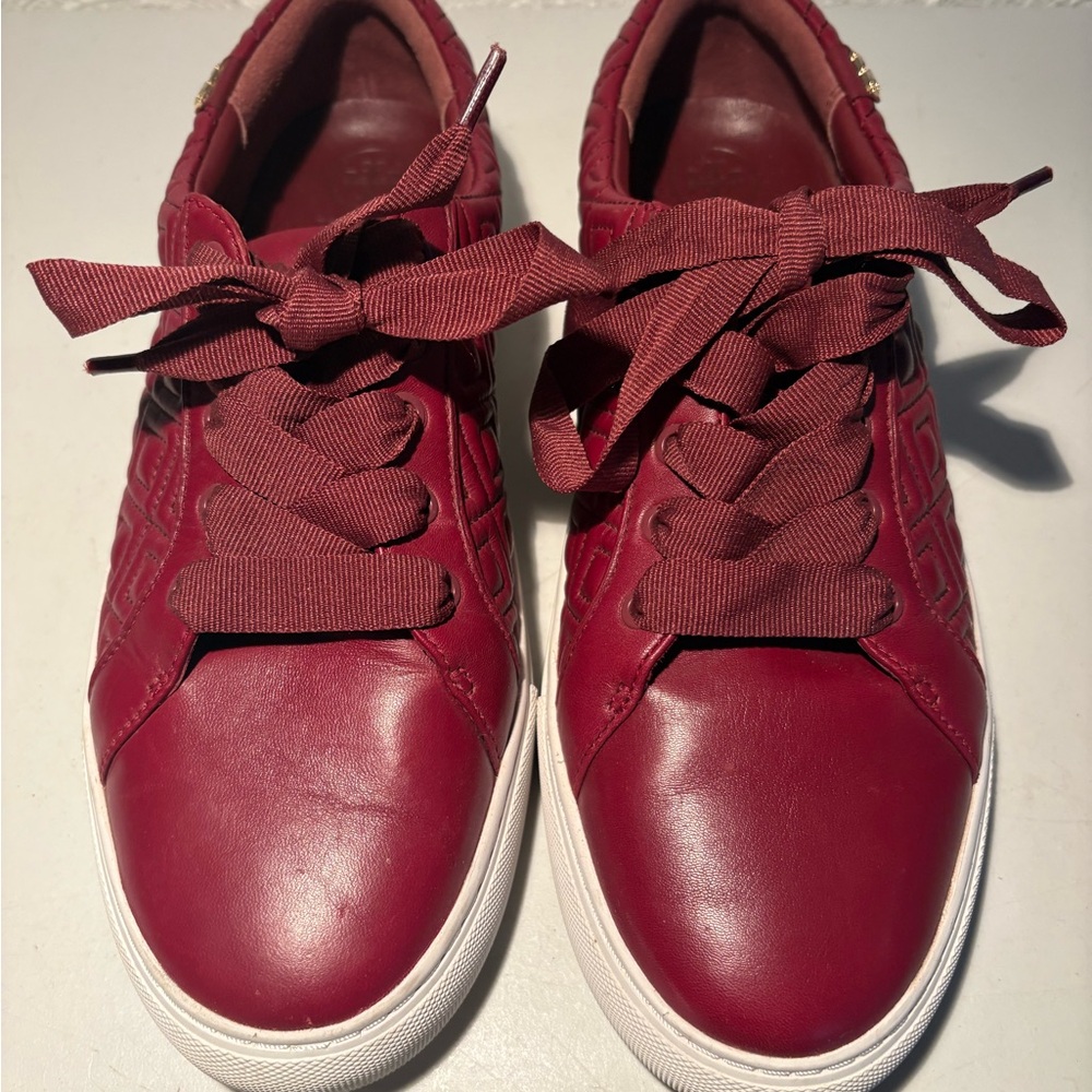 Tory Burch Maroon Red Sneakers with Quilted Geometric Design - Picture 2 of 8